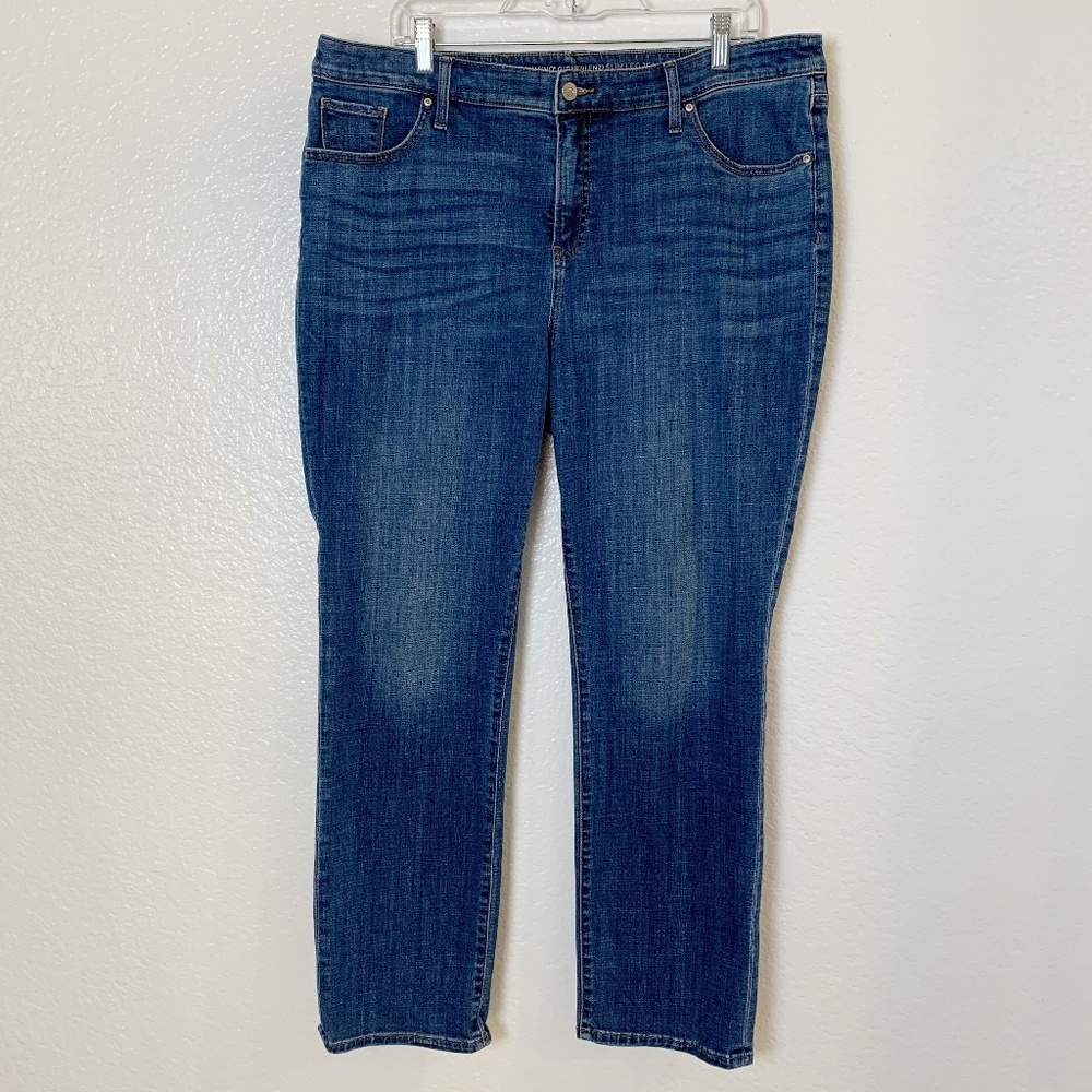 Chico's Girlfriend Slim Leg Jean Womens Size 16R So Slimming Blue Denim Whisker